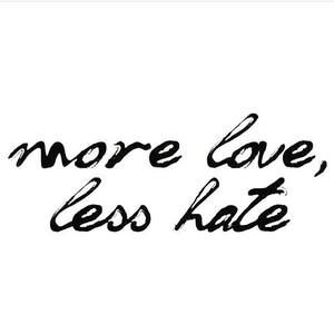 Meet your Posher, Selena